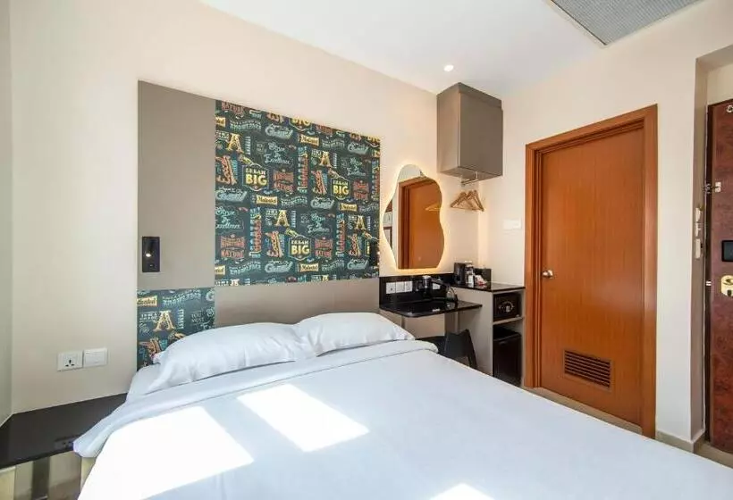 Fragrance Hotel   Oasis