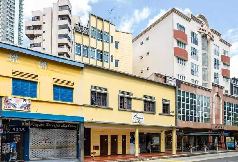 Fragrance Hotel   Oasis