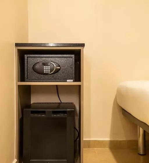 Fragrance Hotel   Oasis