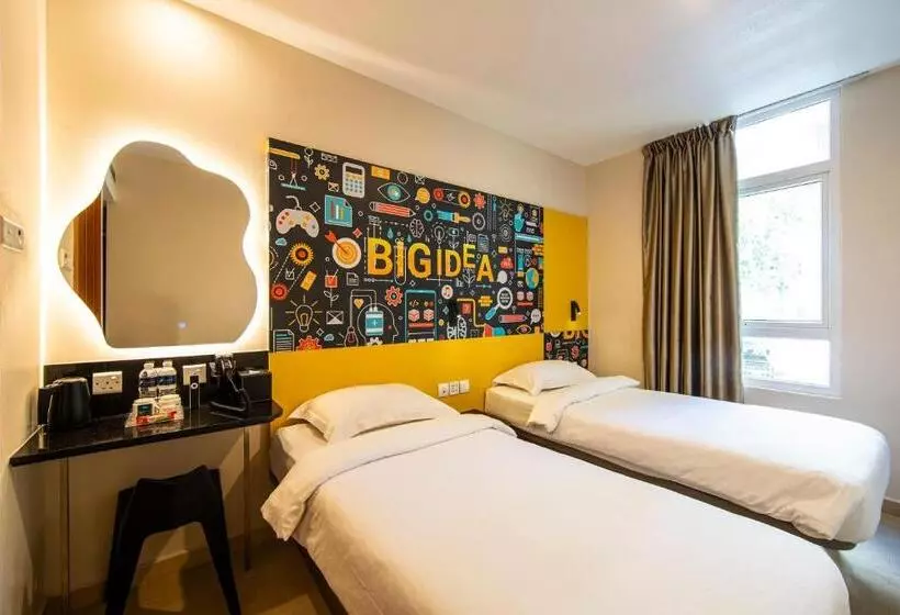 Fragrance Hotel   Oasis