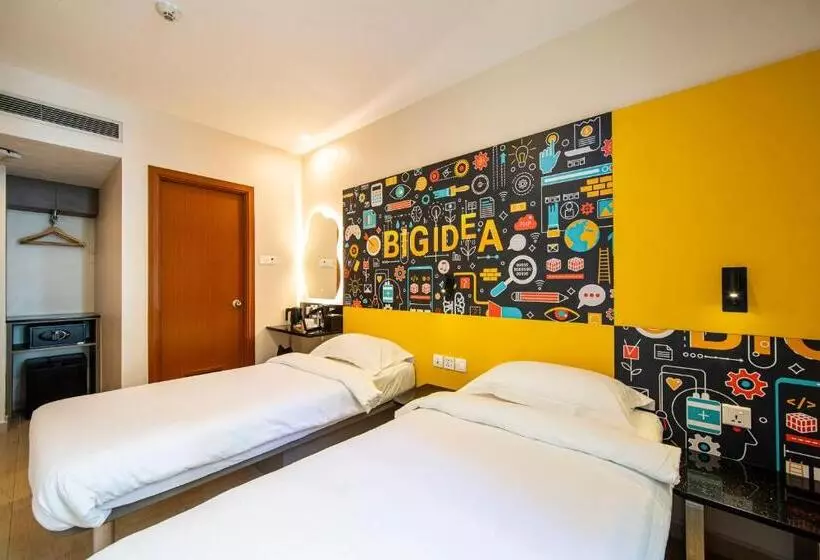 Fragrance Hotel   Oasis