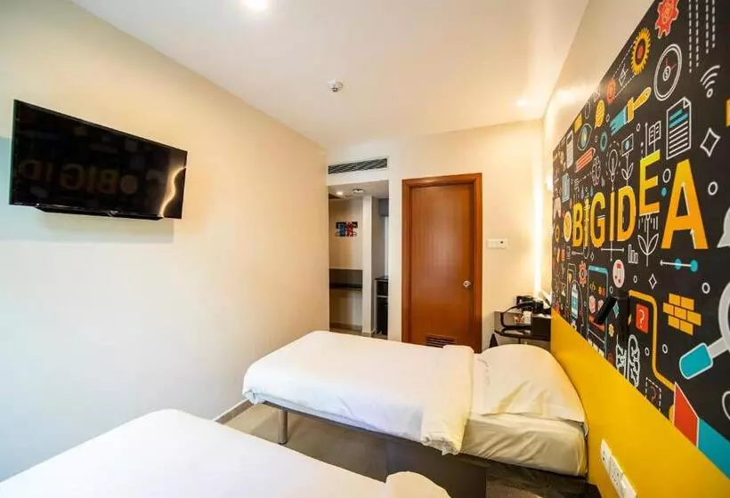 Fragrance Hotel   Oasis