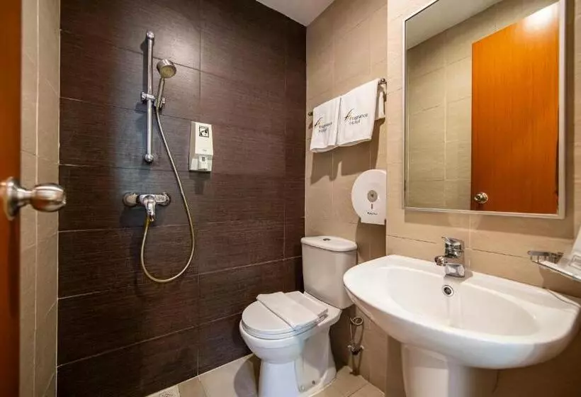 Fragrance Hotel   Oasis