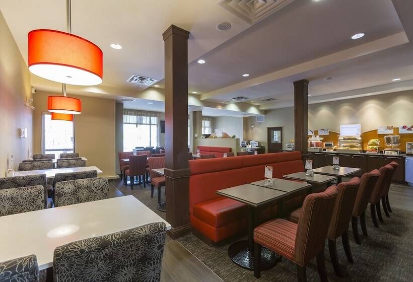 בית מלון כפרי Holiday Inn Express & Suites Riverport Richmond, An Ihg