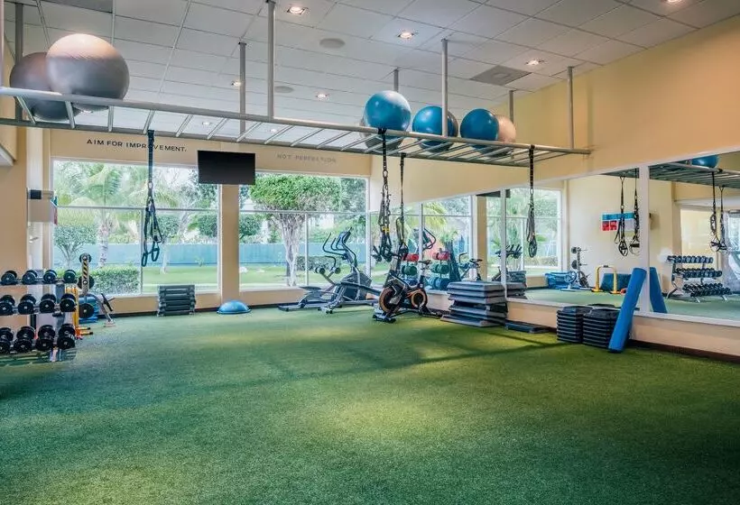 호텔 Iberostar Waves Tucán