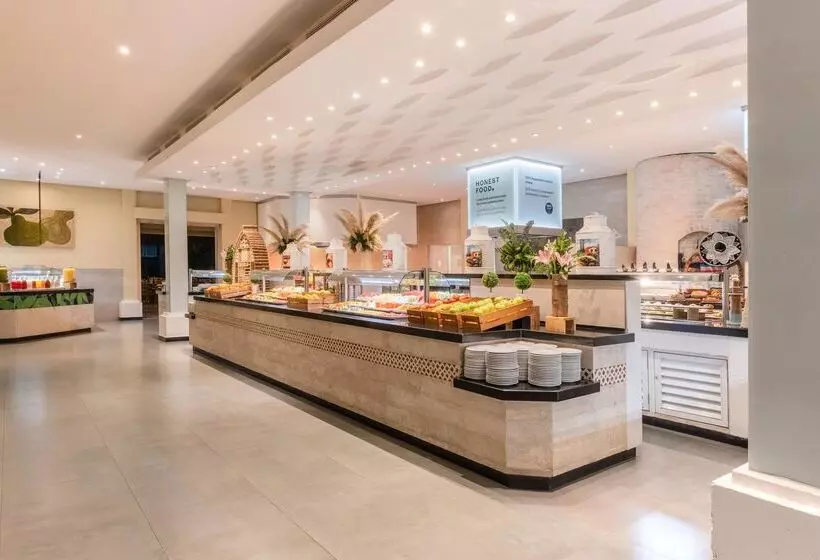 호텔 Iberostar Waves Tucán