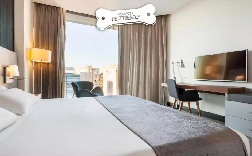 Hotel Ilunion Atrium