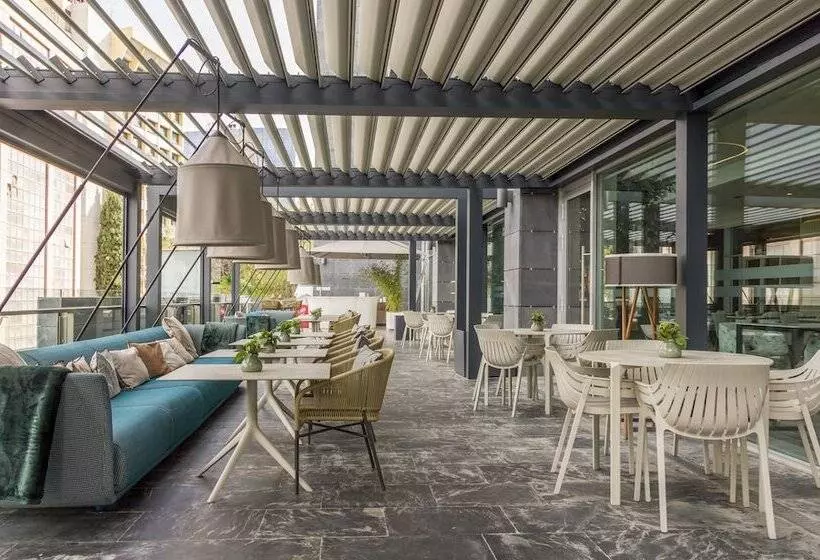 Hotel Ilunion Atrium