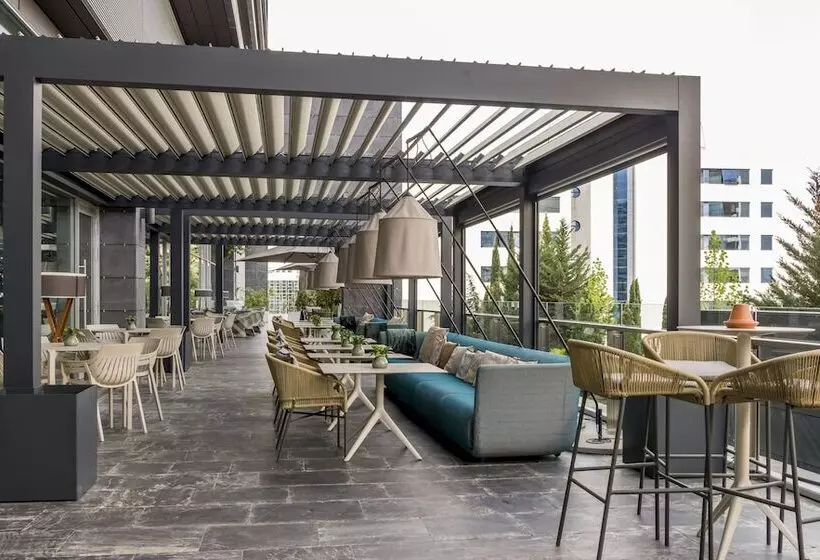 Hotel Ilunion Atrium