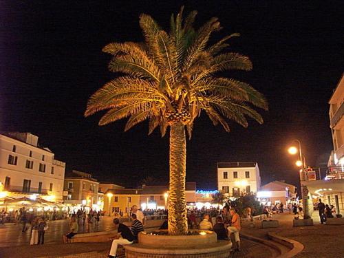 ホテル La Reggia Di Nausicaa