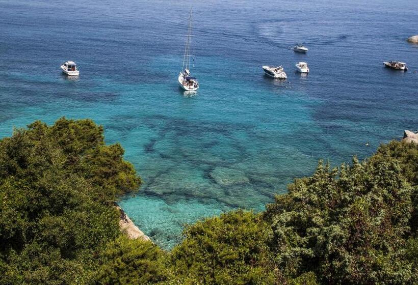 ホテル La Reggia Di Nausicaa