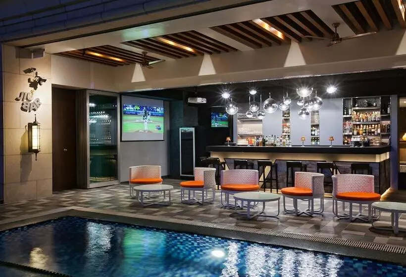 هتل Miramar Garden Taipei