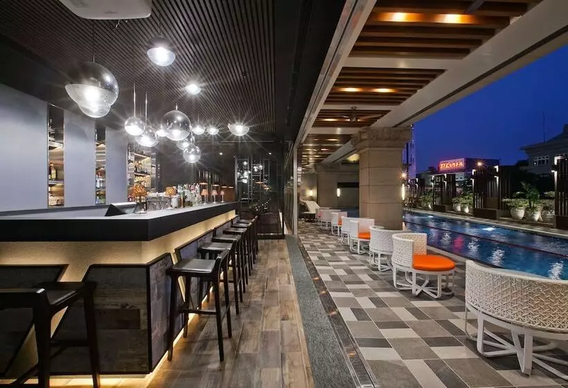 هتل Miramar Garden Taipei