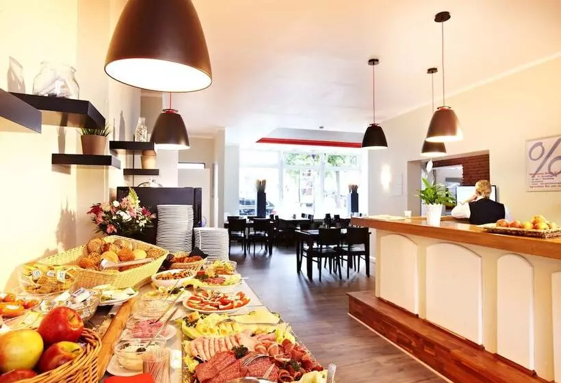 Hotell Ostseehalle Kiel By Premiere Classe