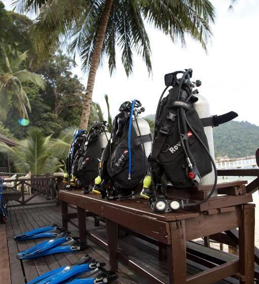 Отель Perhentian Island Resort