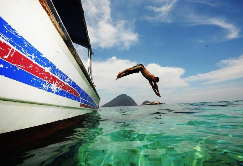 Отель Perhentian Island Resort