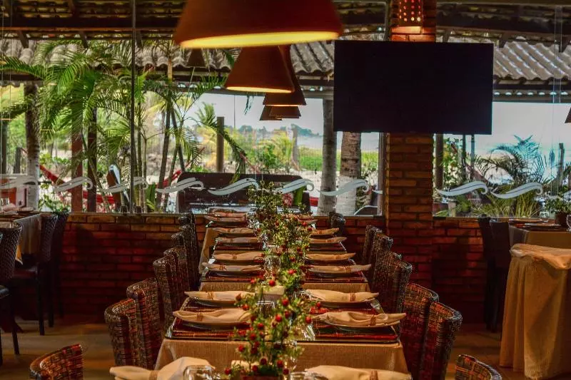 Отель Pousada Encontro Das Aguas