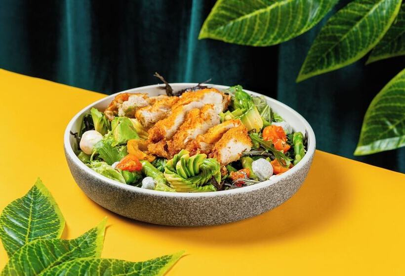 Hotel Pullman Santiago El Bosque