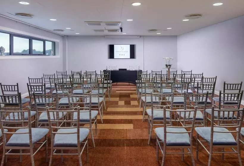 Shearwater Hotel & Spa