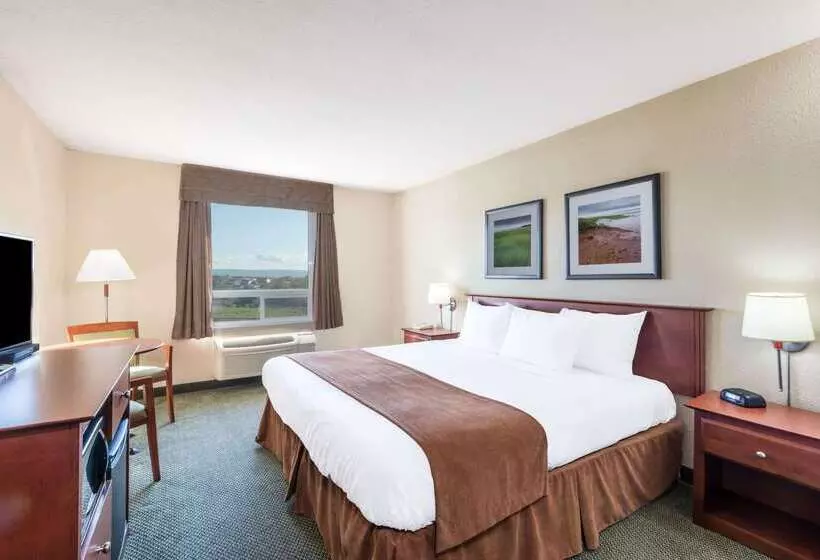 Hotel Super 8 By Wyndham Windsor Ns