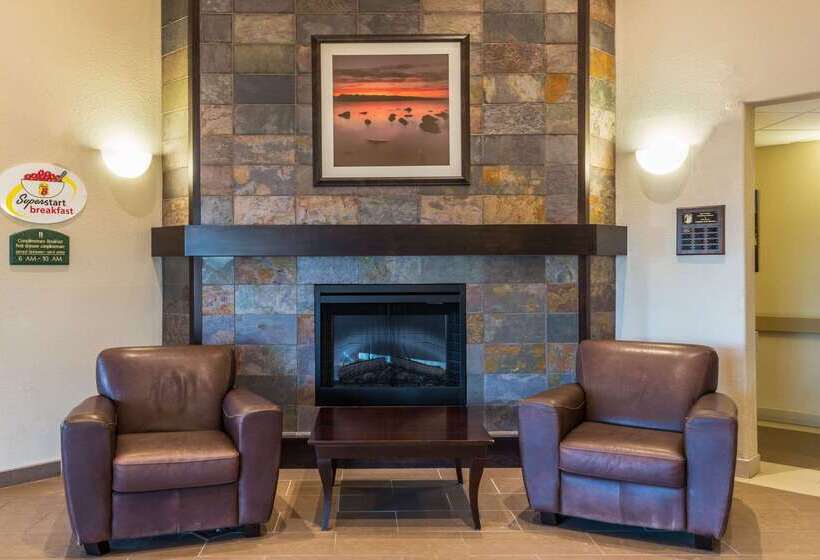 ホテル Super 8 By Wyndham Windsor Ns