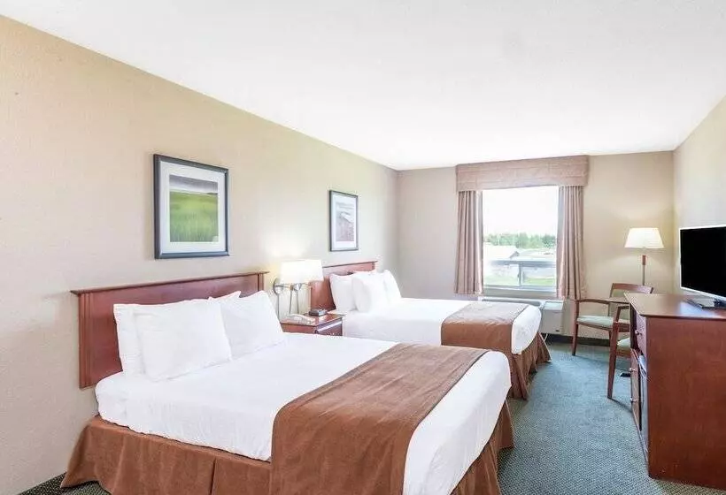 Hotel Super 8 By Wyndham Windsor Ns