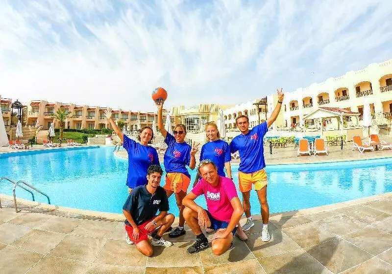 Ivy Cyrene Island Aqua Park Resort