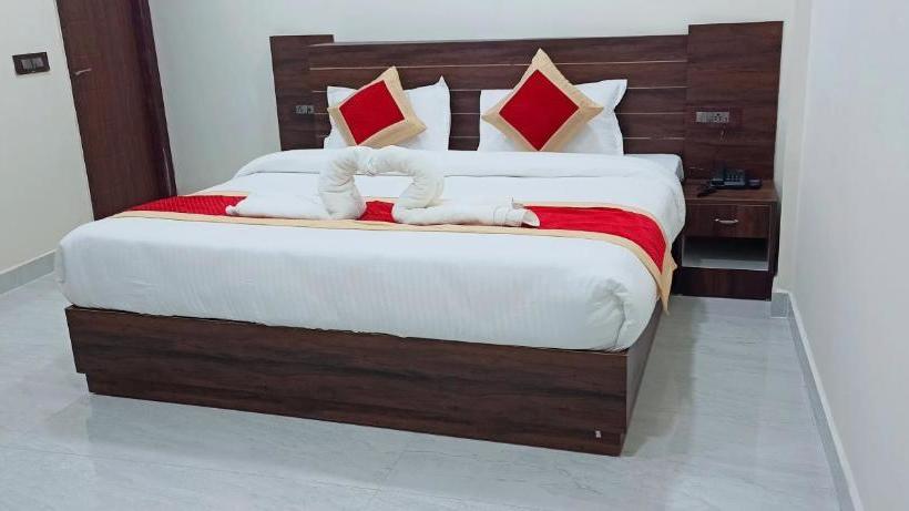 בית מלון כפרי Capital O 80283 The Grand Himalaya