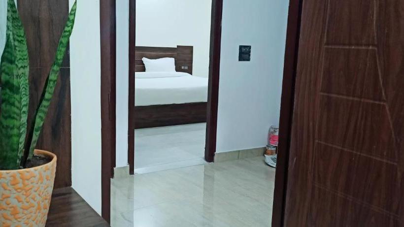 בית מלון כפרי Capital O 80283 The Grand Himalaya