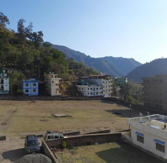 בית מלון כפרי Capital O 80283 The Grand Himalaya