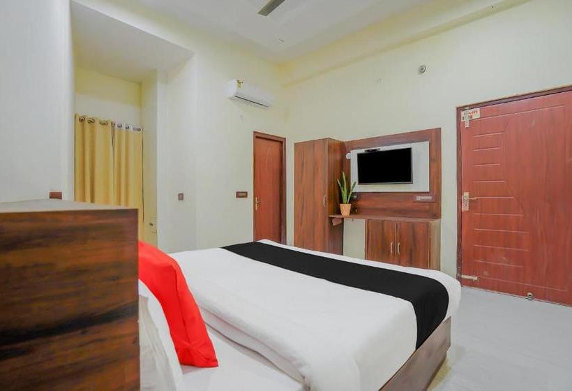 בית מלון כפרי Capital O 80283 The Grand Himalaya