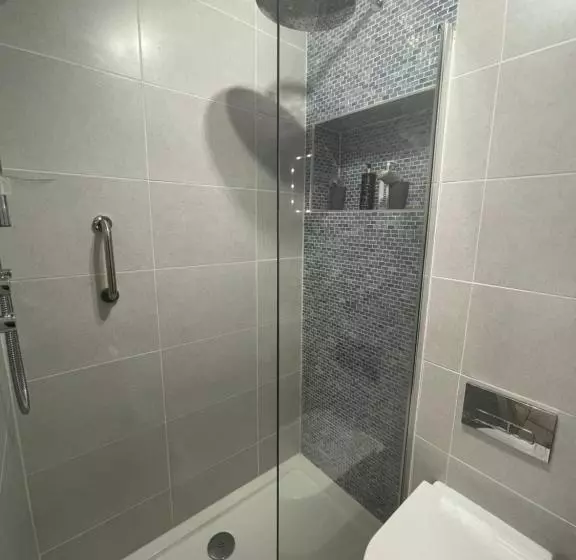 Aamiaismajoitus (B&B) Saorsa House Culross