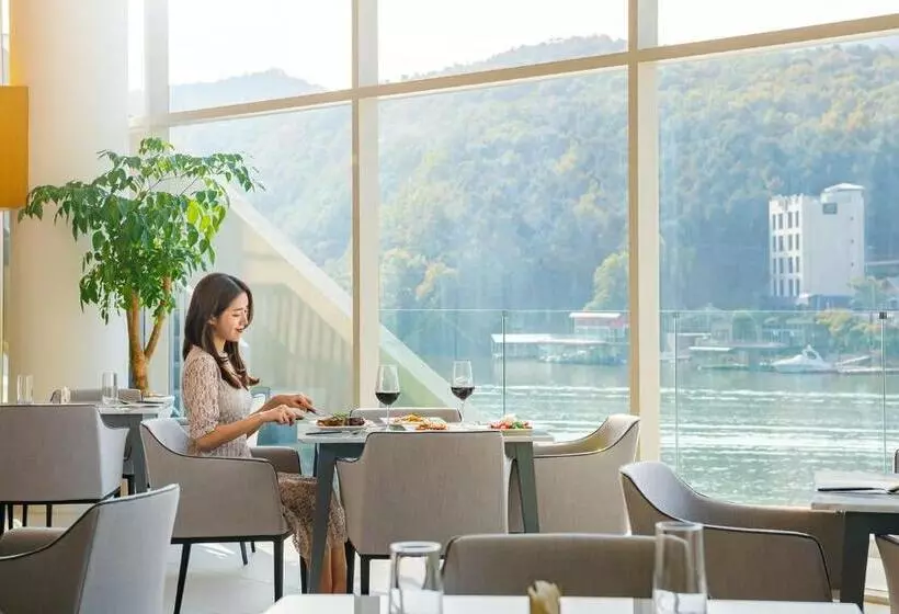 Gapyeong Hotel Suiteian