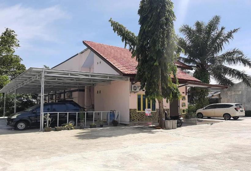 Hotel Oyo 90263 Diva Golf