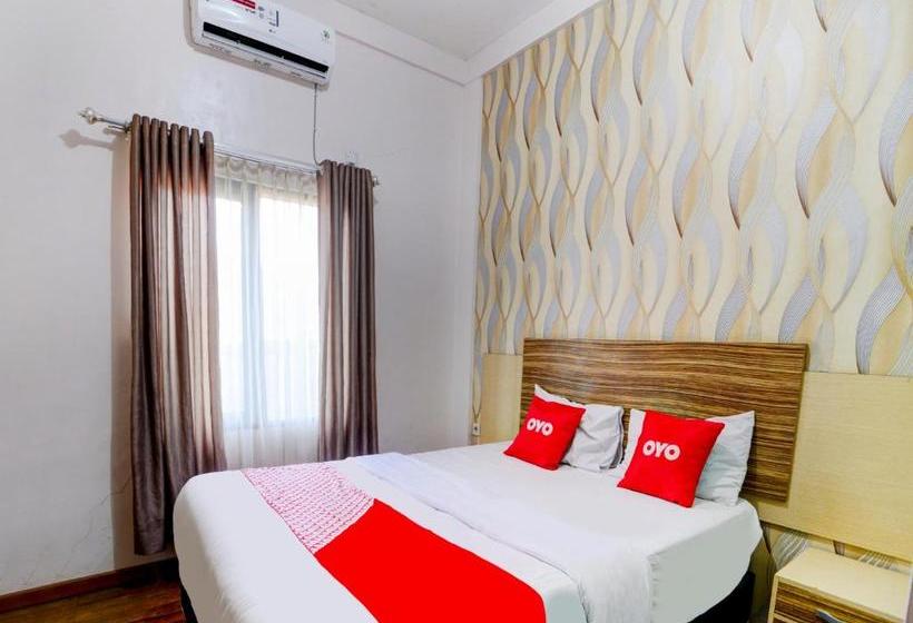 Hotel Oyo 90263 Diva Golf