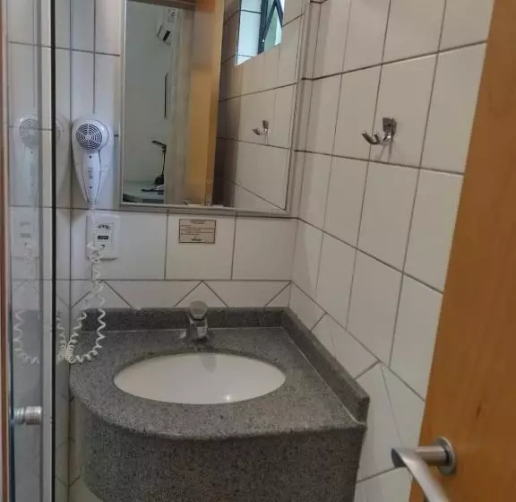 Almasty Hotel   Próximo A Arena Condá E Centro De Eventos