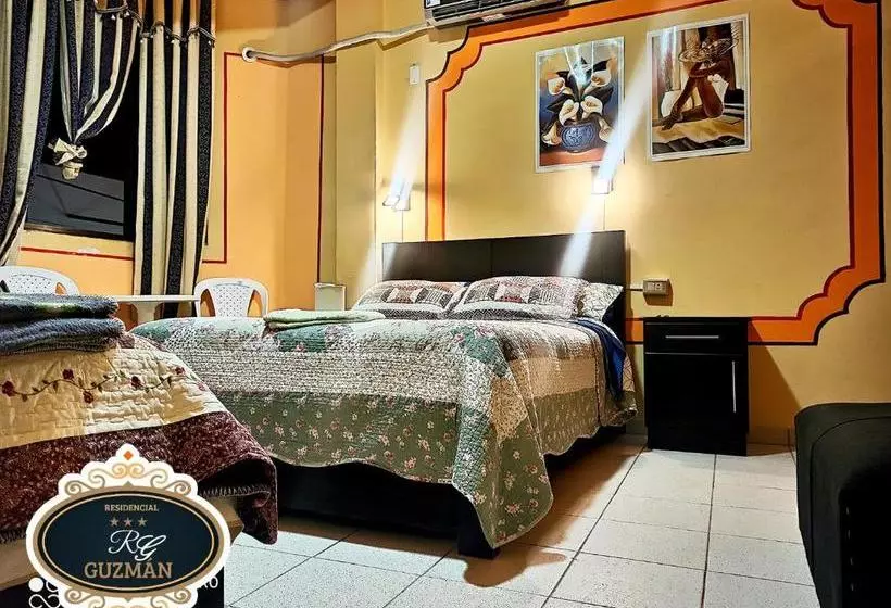 هتل Residencial Guzmán