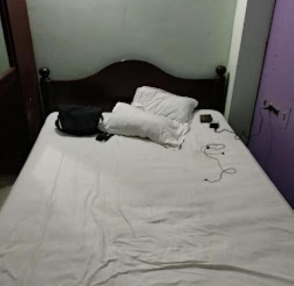 Hotel Sathya Residency