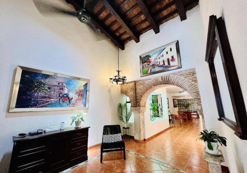 Suite Colonial by Cristi Boutique Hotel