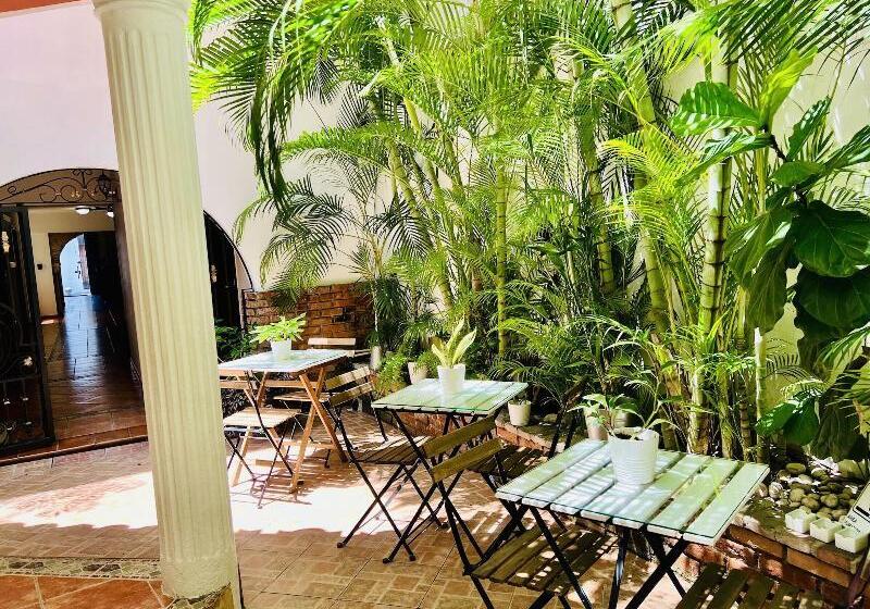 Suite Colonial by Cristi Boutique Hotel