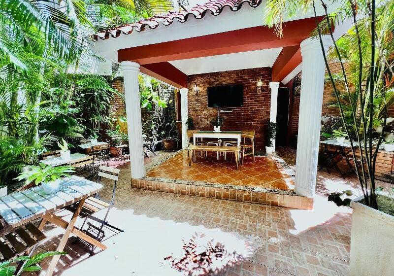 Suite Colonial by Cristi Boutique Hotel