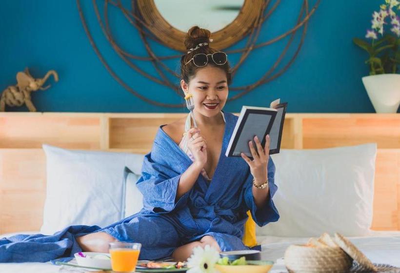 호텔 Jane Homestay And Resort, Phuket, Chalongrawai