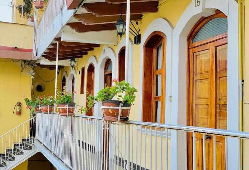 Hotelli Real De Juarez