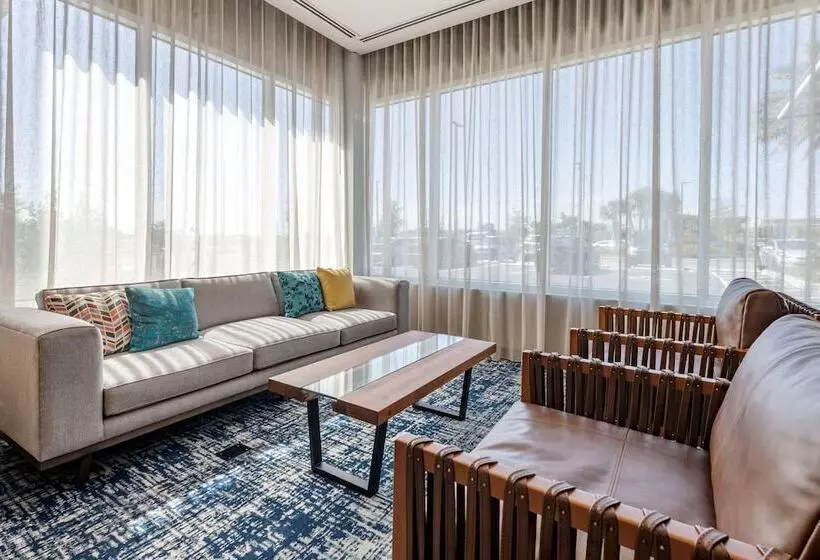 Cambria Hotel Orlando Airport