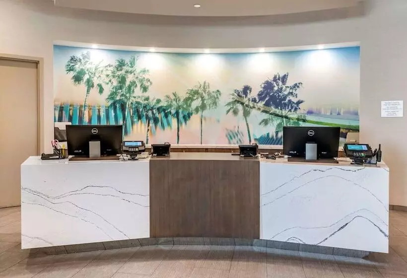 Cambria Hotel Orlando Airport