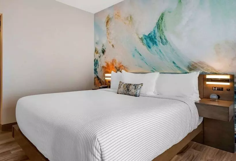 Cambria Hotel Orlando Airport