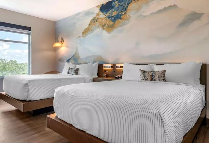 Cambria Hotel Orlando Airport