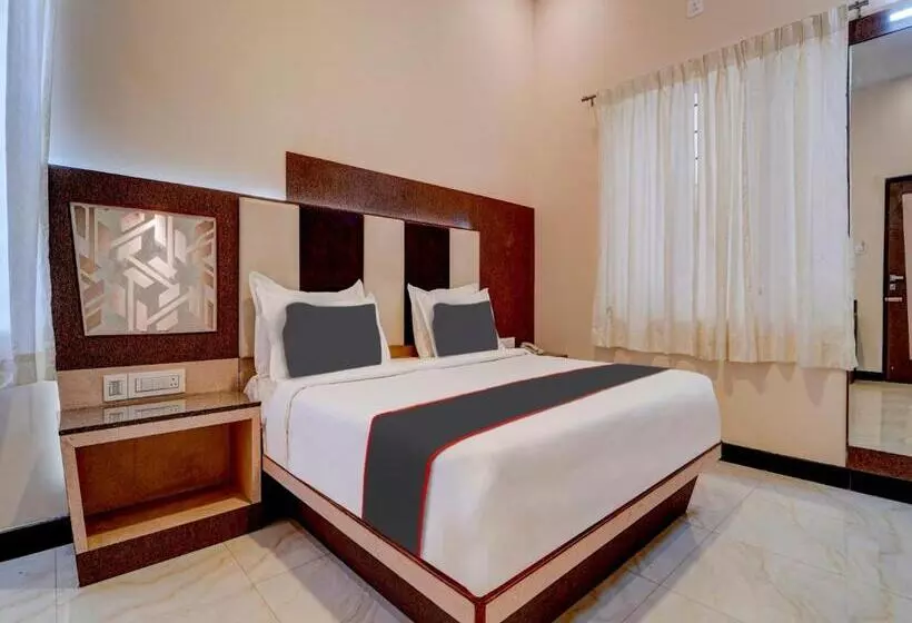 هتل G Silver Srj Thaneesh Residency