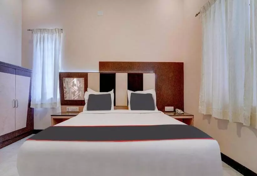 هتل G Silver Srj Thaneesh Residency