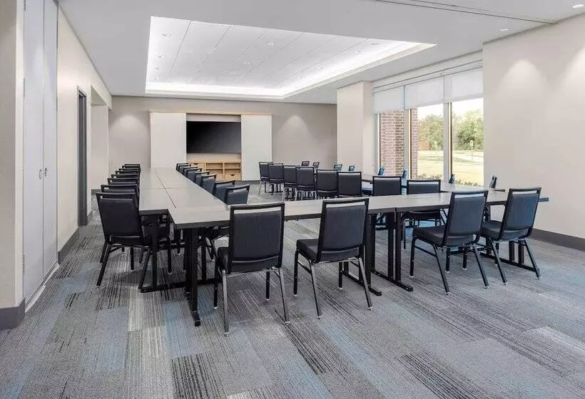 Hotelli Hyatt House The Woodlands Shenandoah